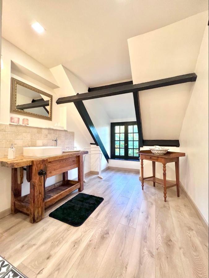 فندق Le Domaine Du Moulin Foulon إيسي المظهر الخارجي الصورة